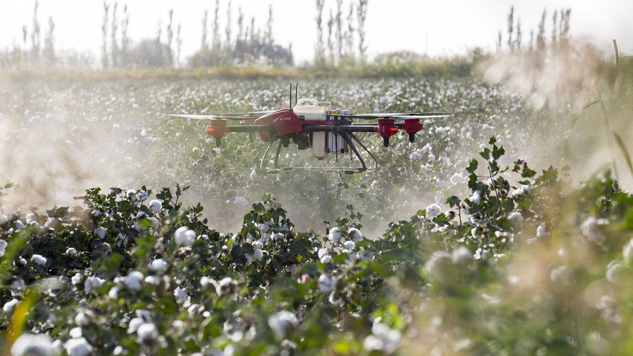 ukraińscy rolnicy drony