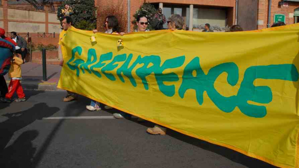 greenpeace ostroleka 2