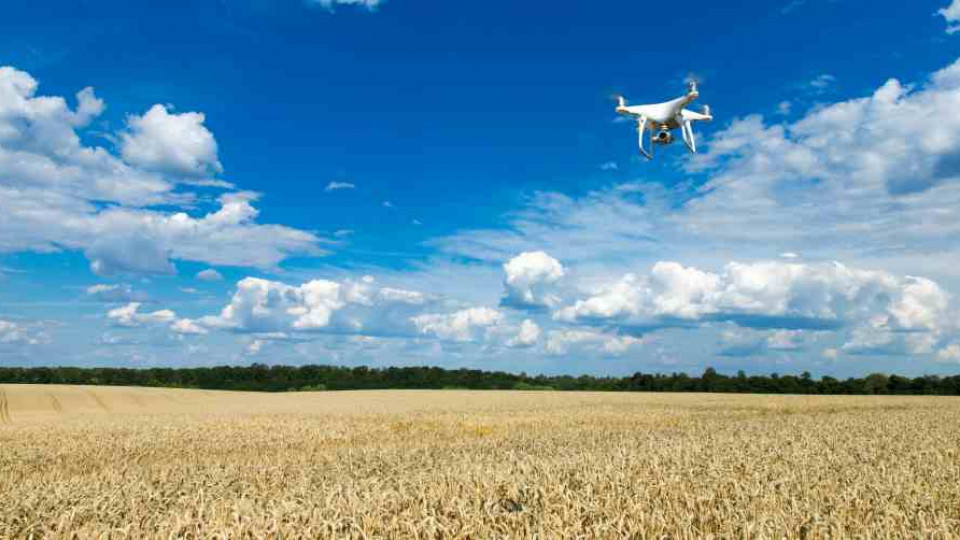rolnictwo precyzyjne dron