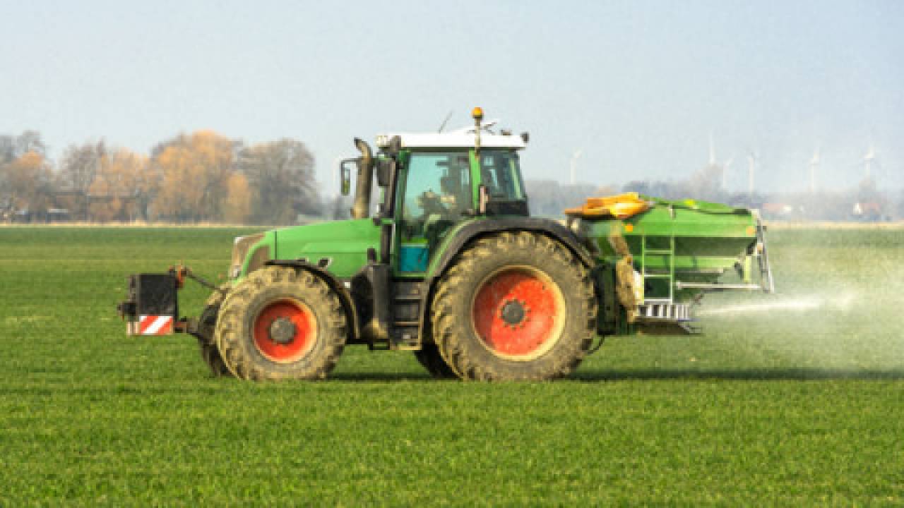 Informacje z ARiMR ułatwią rolnikom sporządzenie planów nawożenia azotem