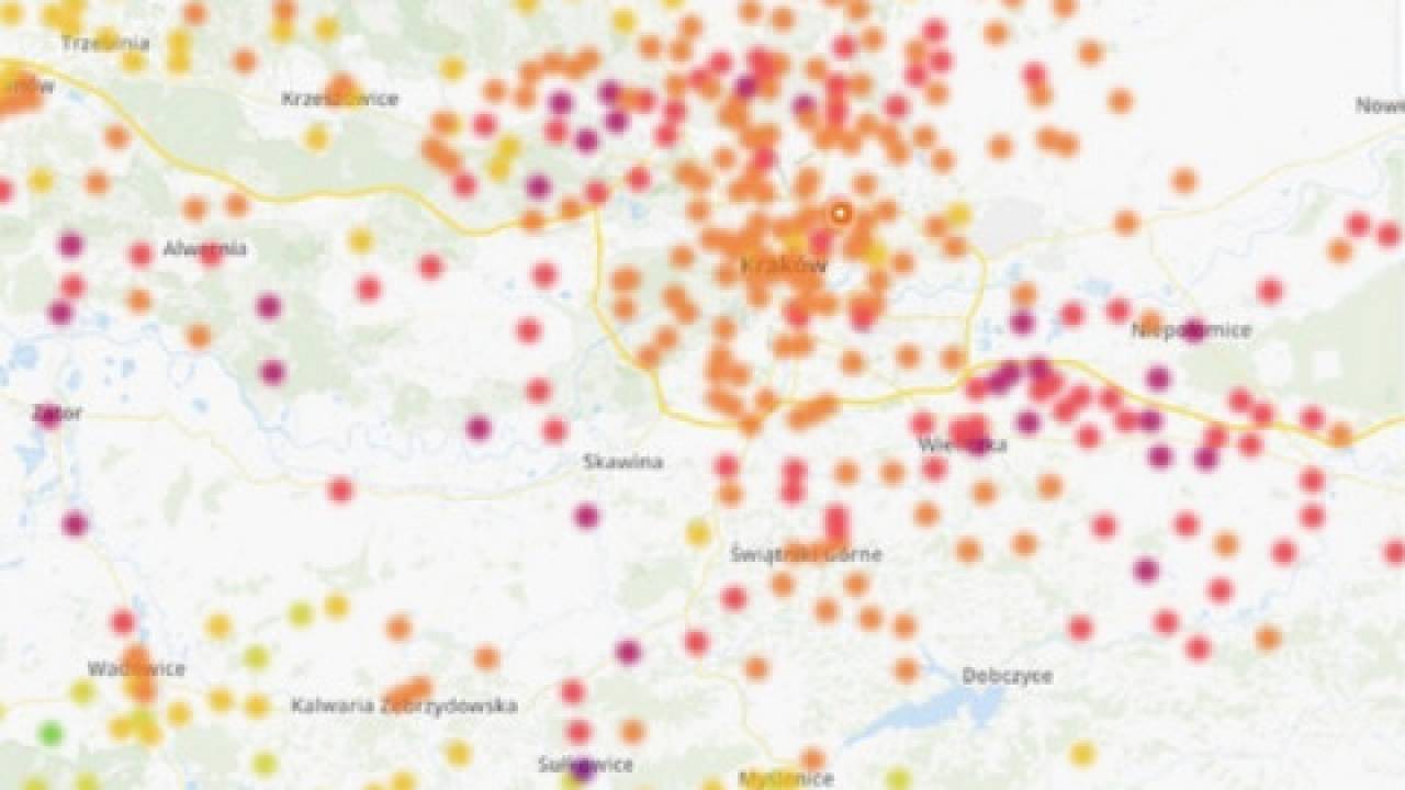 Kraków: zlikwidowali prawie wszystkie kopciuchy, a wskaźniki zanieczyszczeń szaleją. Ktoś tu kłamał?